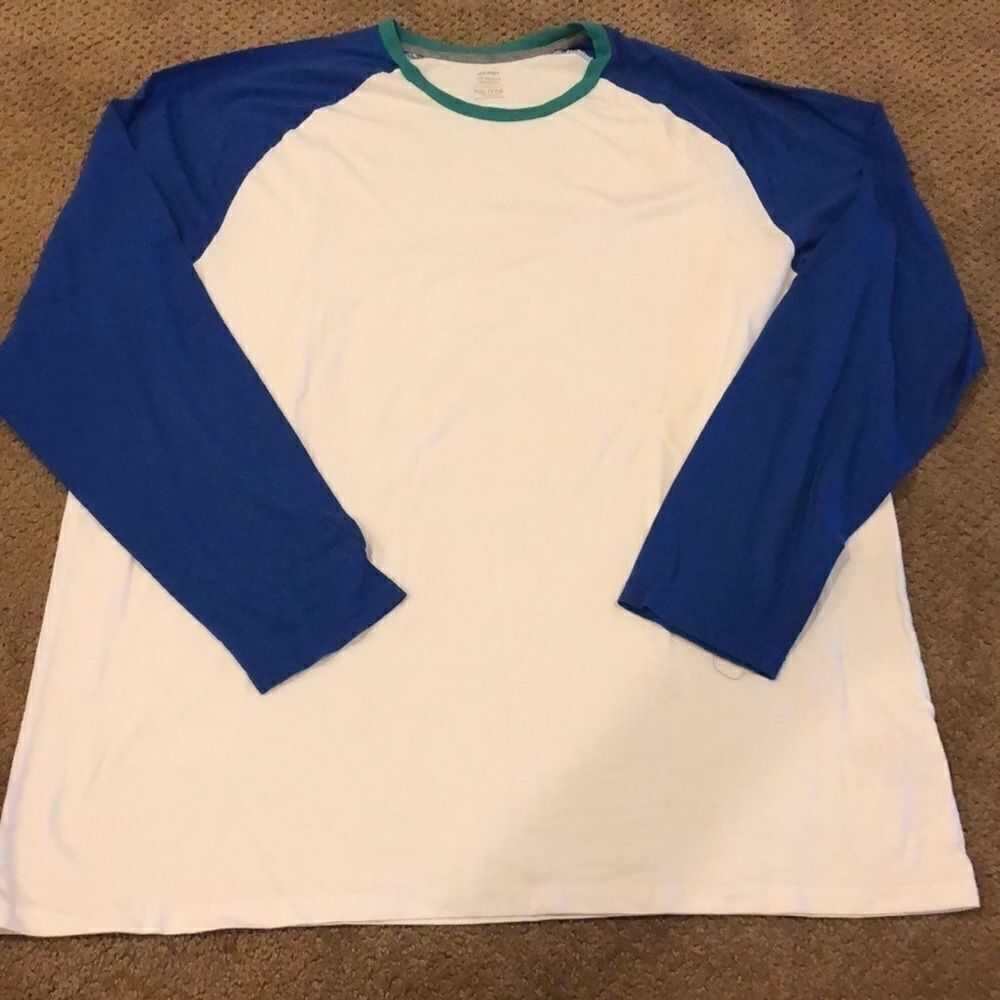 Old Navy Men’s Raglan Blue, White and Green Shirt